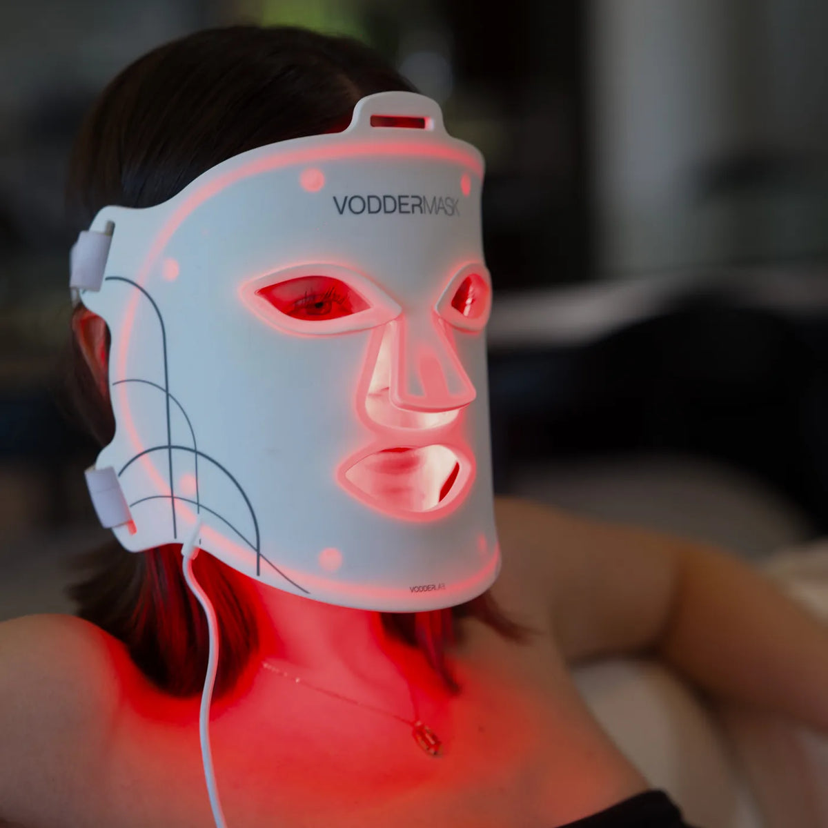 VODDERMASK de silicona flexible puesta en el rostro